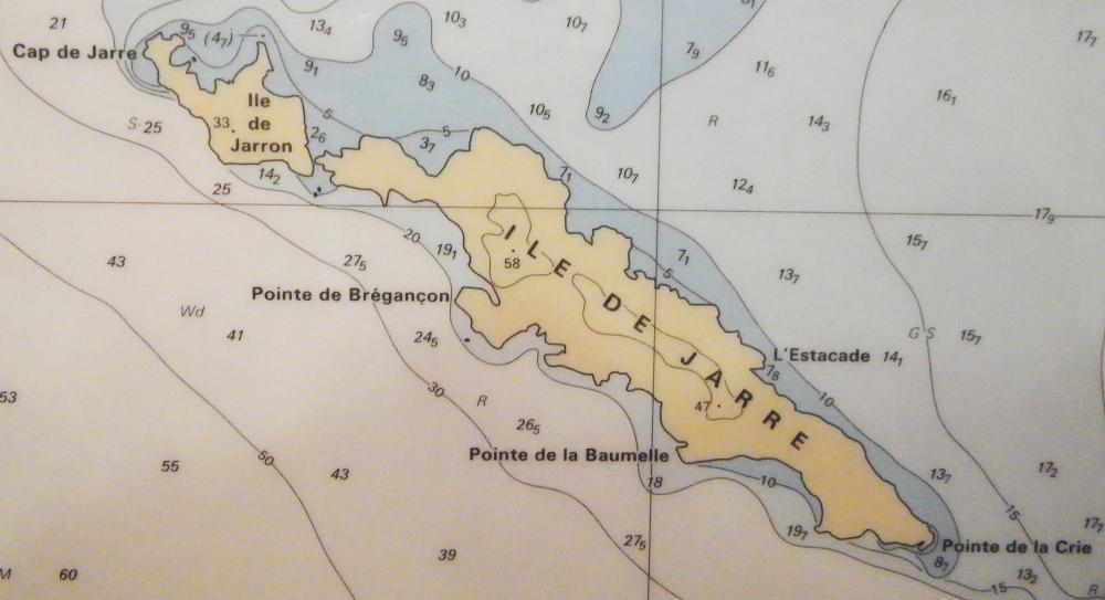 Pointe de Jarre ou de Brégançon : les Îles de Jarre et de Jarron sur une carte du Service Hydrographique et Océanographique de la Marine de 1997